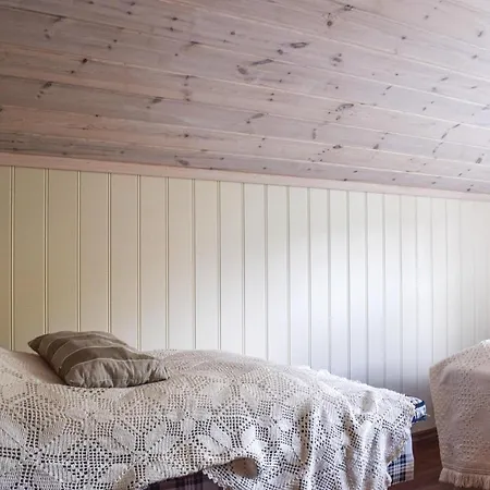 بيت للعطل 5 Bedroom Stunning In